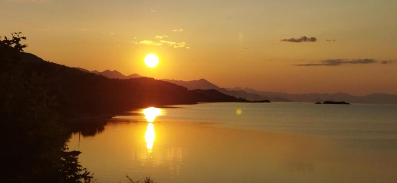 Rooms Lake View Balani Restaurant Shkoder Luaran gambar